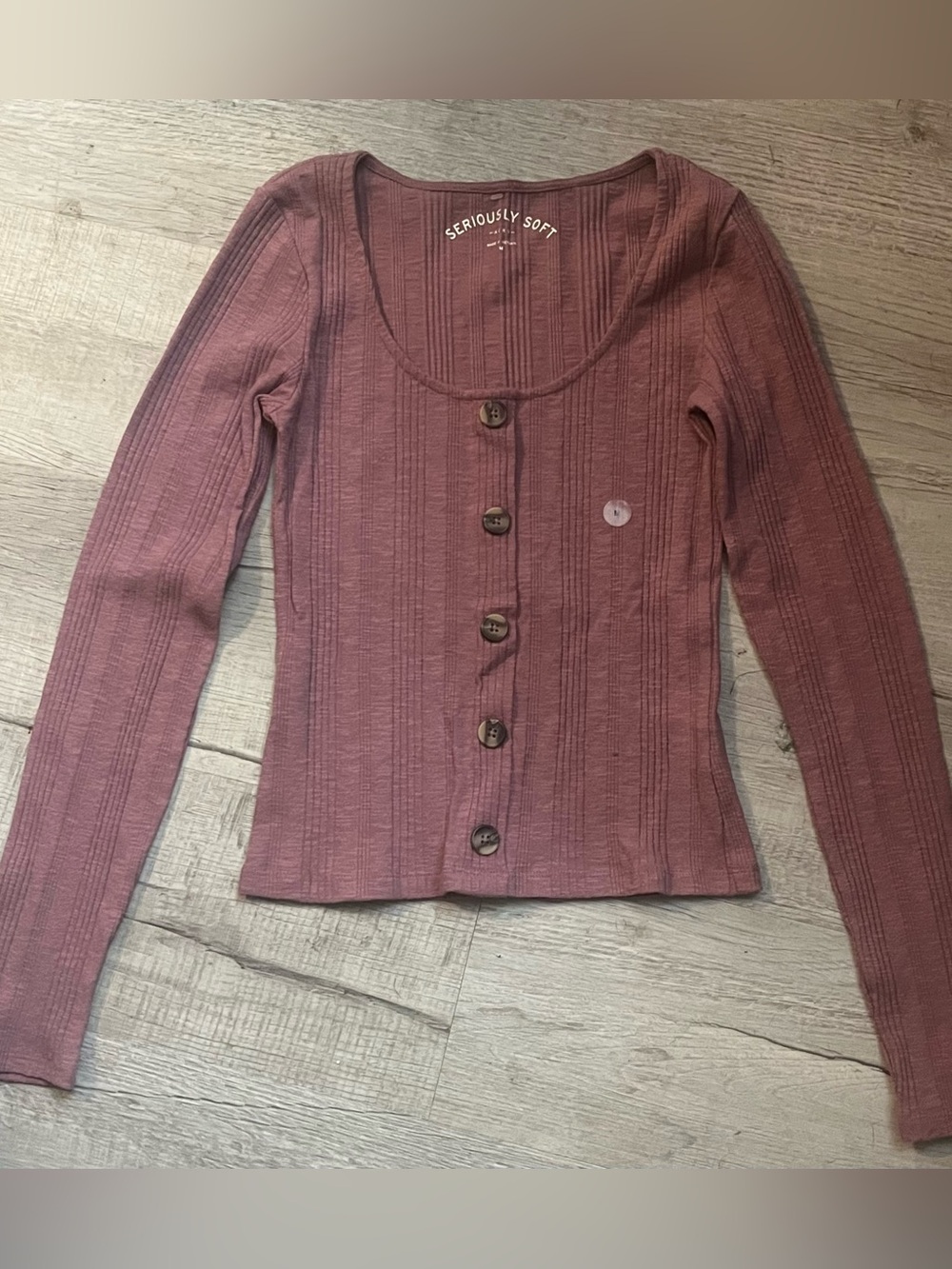 Ribbed Button-Front Top in Mauve